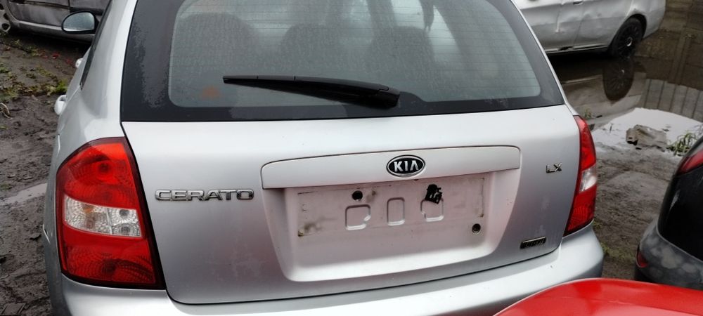 Kia cerato klapa bagażnika pokrywa maska