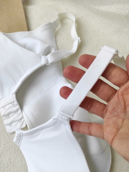 Компрессионный бюстгальтер без косточек M&S Body р. 80 C