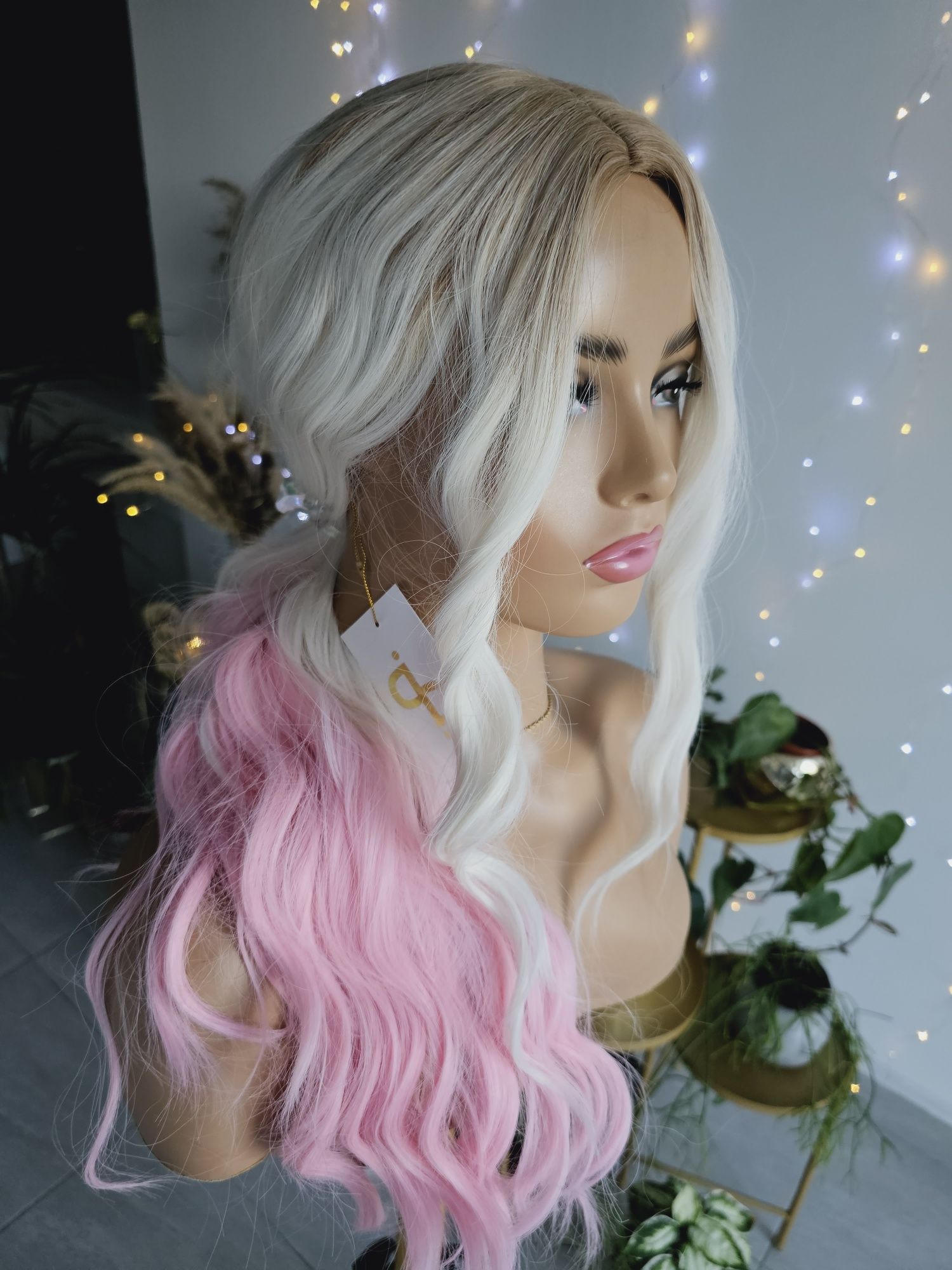 Długa peruka fale loki mleczny blond róż blond 3D Barbie Paula sesja