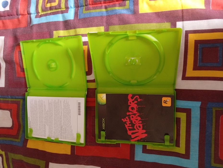 Jogos Xbox e tb capas com os manuais