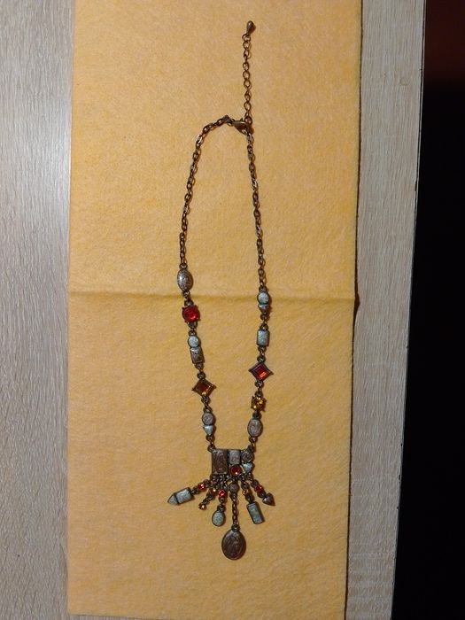 Продам старинное колье.