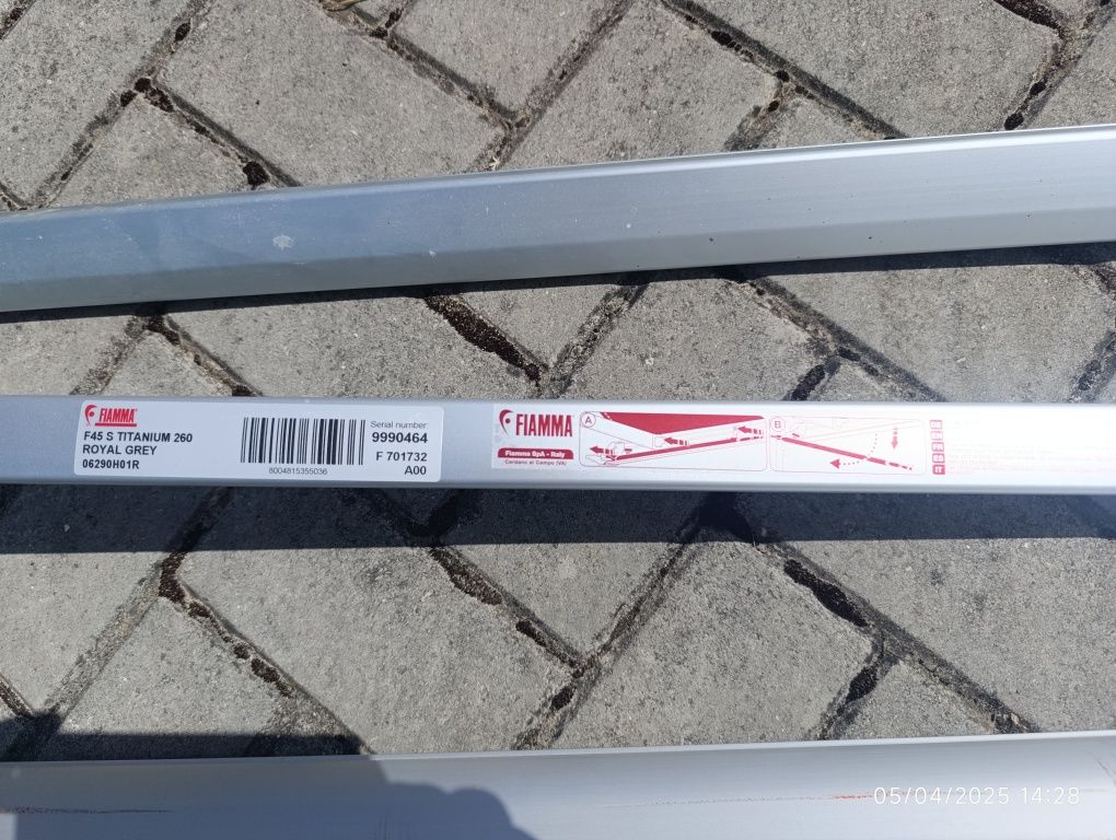 Várias peças para toldo Fiama 45S, como novas