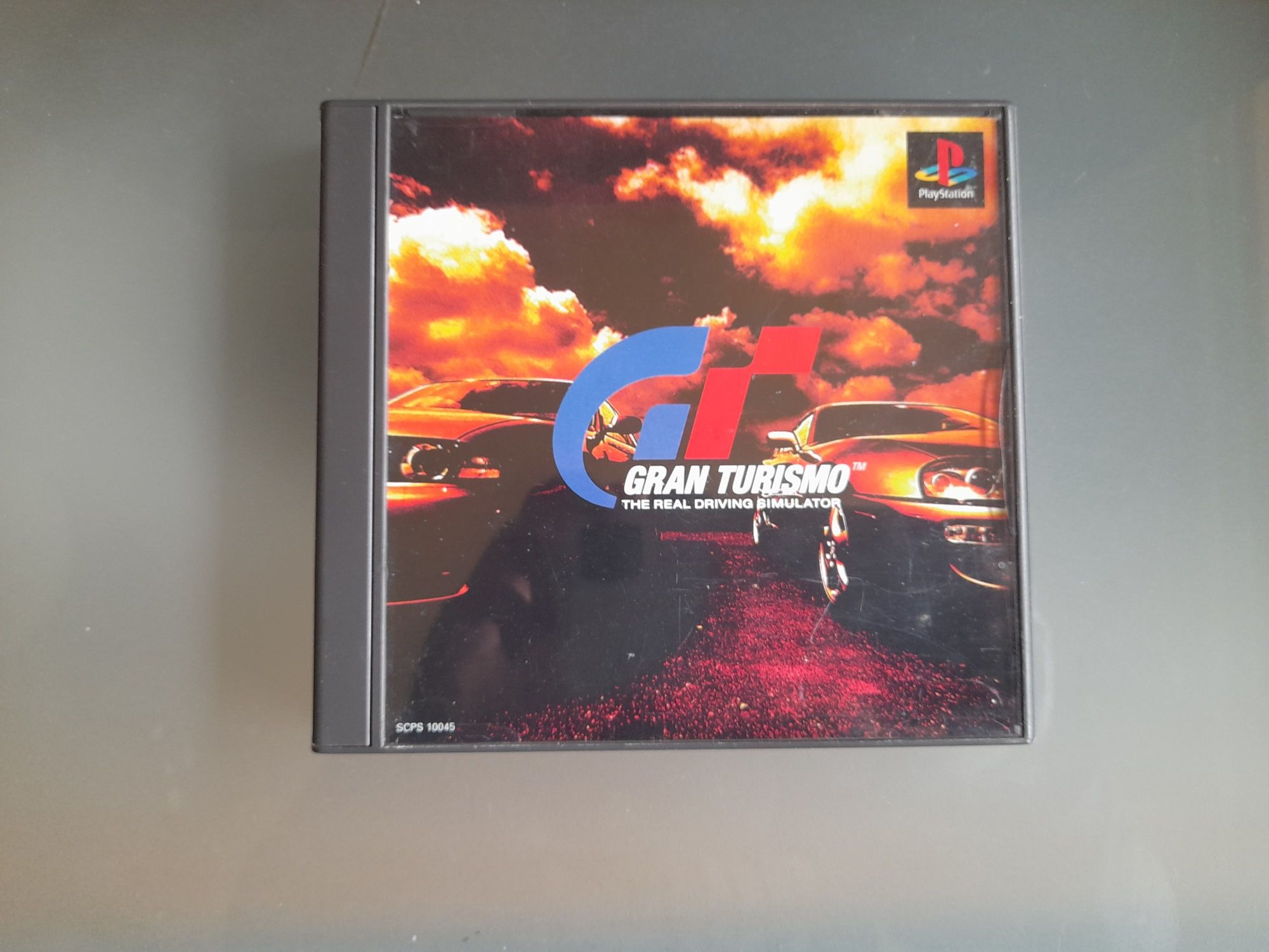 Gran Turismo, Ridge Racer Type 4 e Revolutions PS1