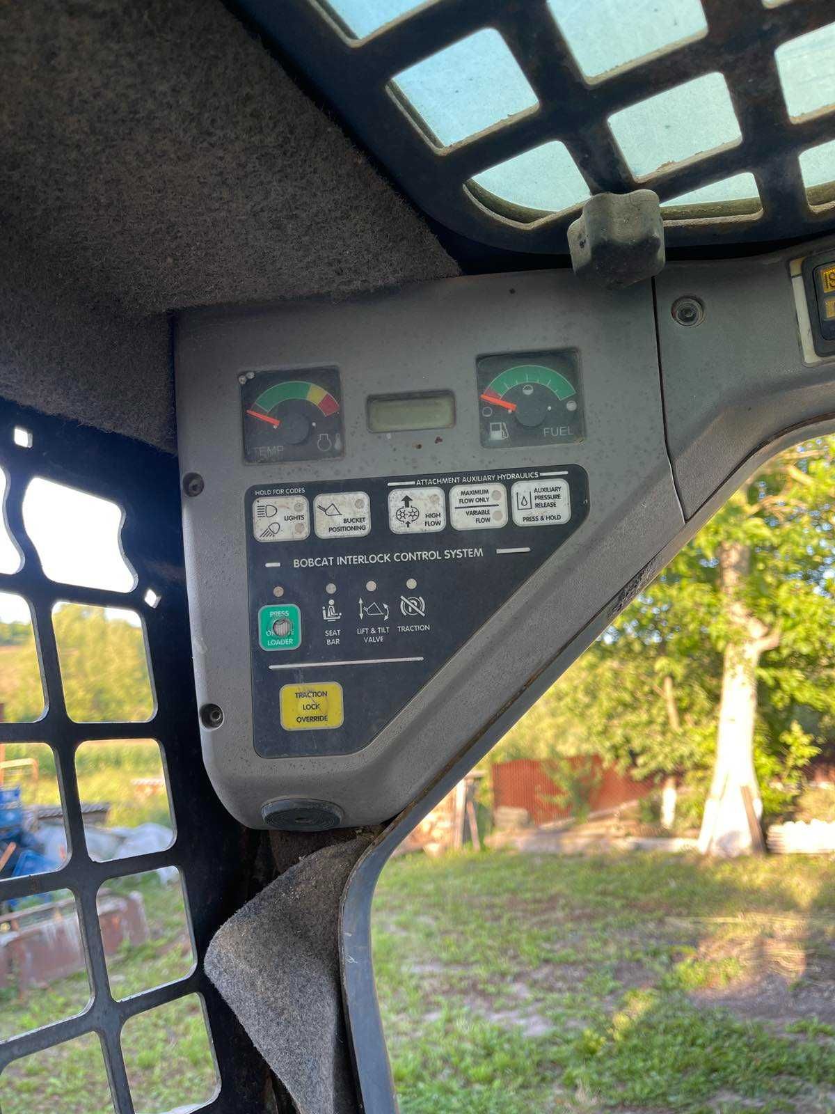 Навантажувач Bobcat S250 High Flow