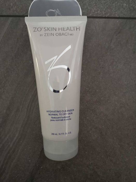 Hydrating Clean ser Normal To Dry Skin 200 ml