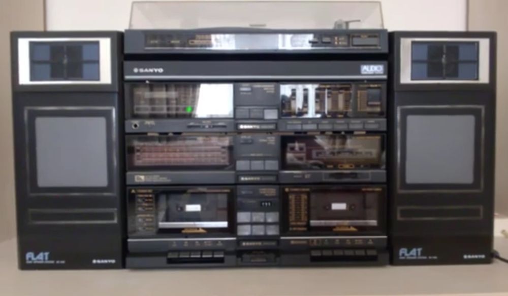 Музичний японский центр Sanyo 6100 без торгу