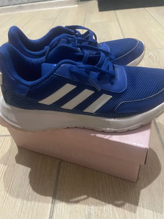 Продам кросівки для хлопчика