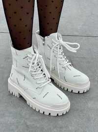 Жіночі черевики Balenciaga Boots White PREMIUM (37-40 р.)