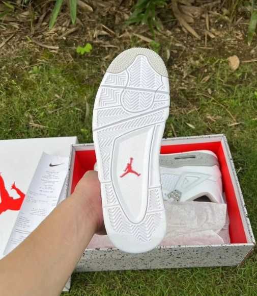 Buty meskie Mokasyny Jordan_4_Retro_WhiteOreo R.38.5
