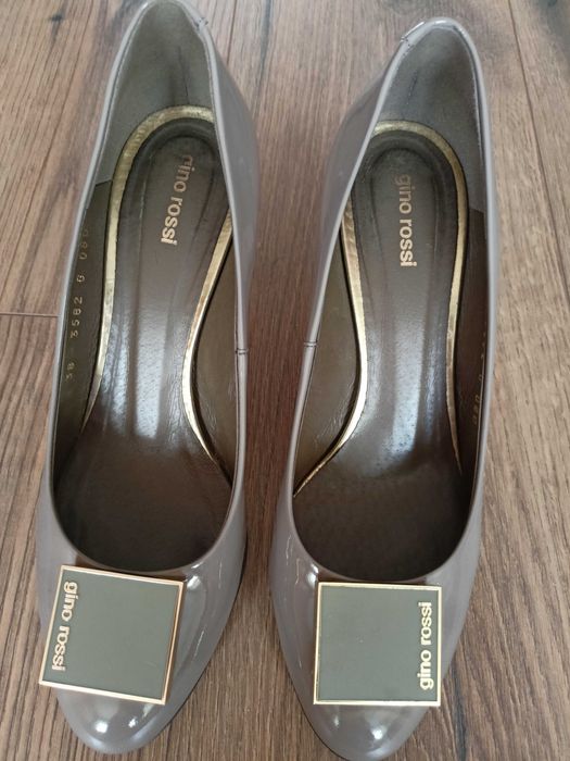 Buty GINO ROSSI (czółenka)