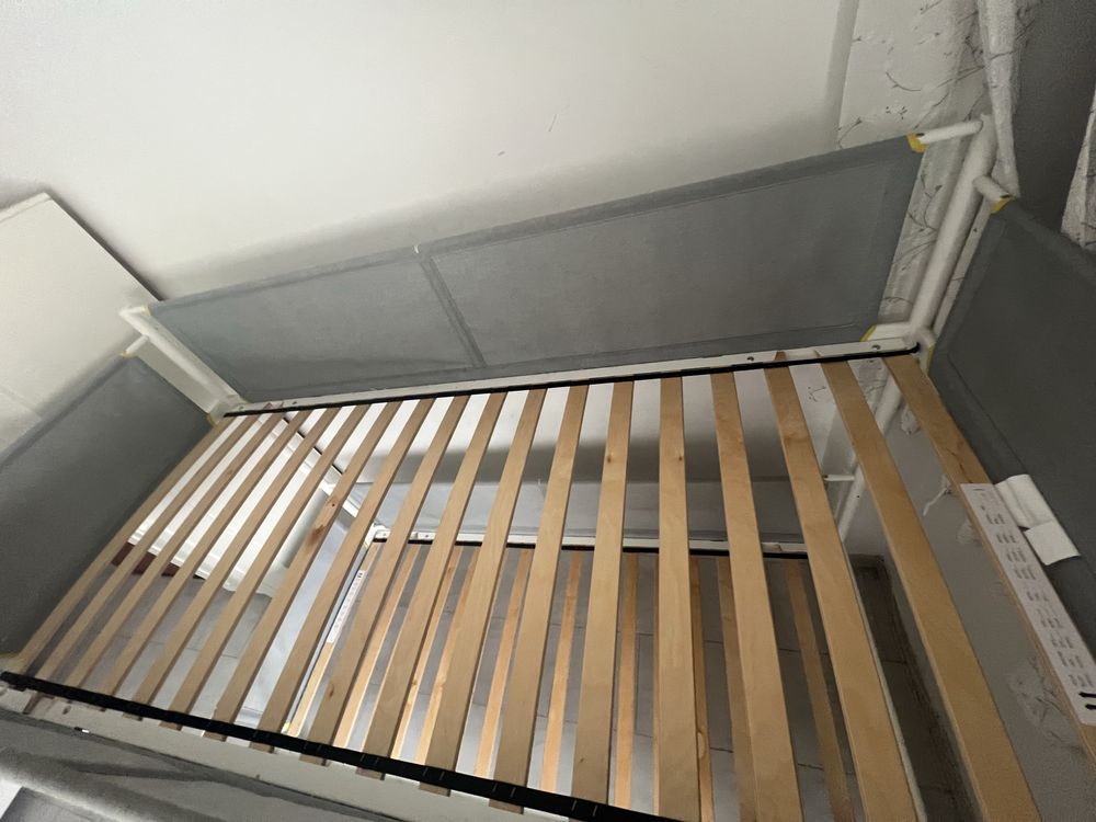 Cama para 2 pessoa ou crianca de Ikea