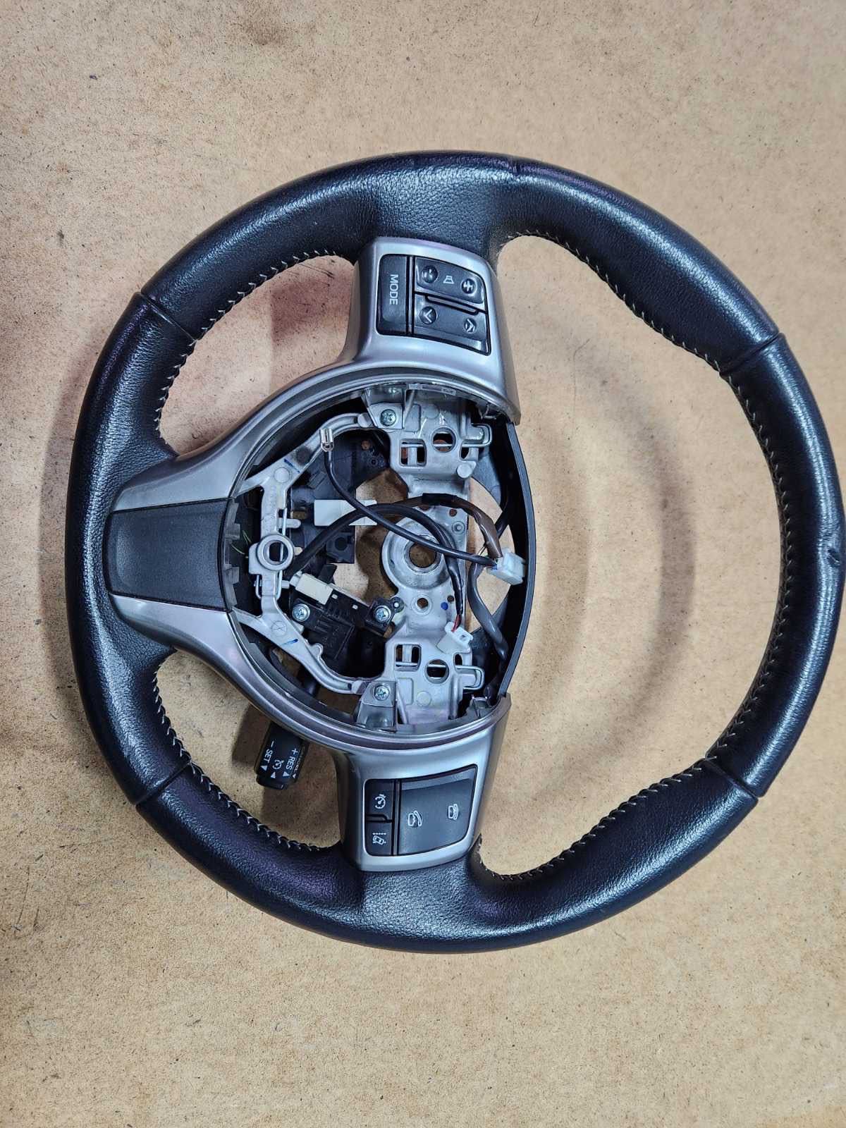 TOYOTA YARIS тойота рис рульова колонка с--ЄУР