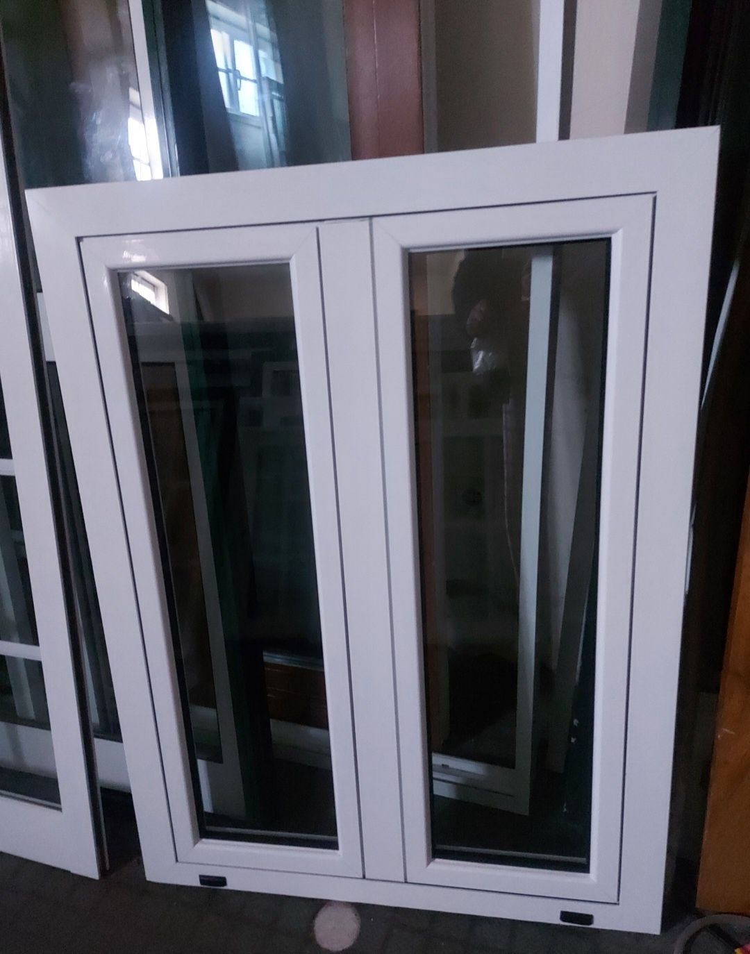 VARIAS - Janela Sacada + Estores - Janela Aluminio Vidro Duplo