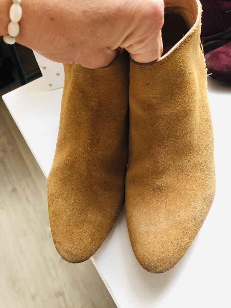 Buty Botki zamszowe - 38 rozmiar- skóra naturalna