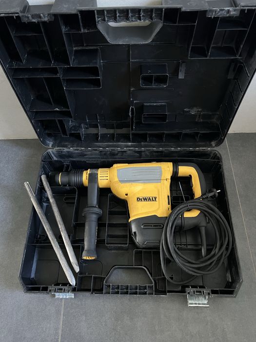 Перфоратор  SDS-MAX Dewalt D25614