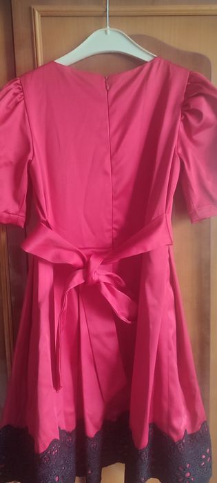 Нарядные платья для девочек