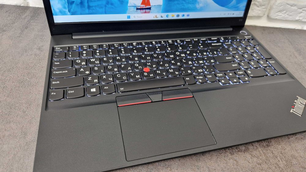 Ноутбук Lenovo ThinkPad Е15 i7-1165G7/16/256