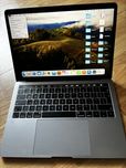 MacBook Pro 13-inch, 2019,Two Thunderbolt 3 port