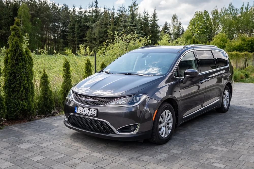 Chrysler Pacifica Chrysler Pacifica 8 os