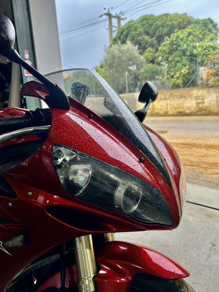 Yamaha r1 2004