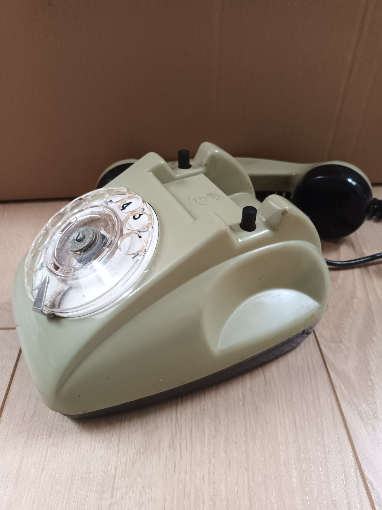 Telefon stacjonarny RWT CB-662 chyba 1973 rok