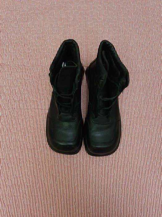 Черевики жіночі, демесезонні, кожані, фірма PISTON, 38 розмір