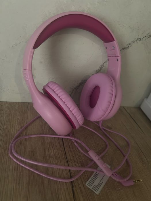 Дитячі безпровідні навушники блютуз Гарний подарунок на С.М