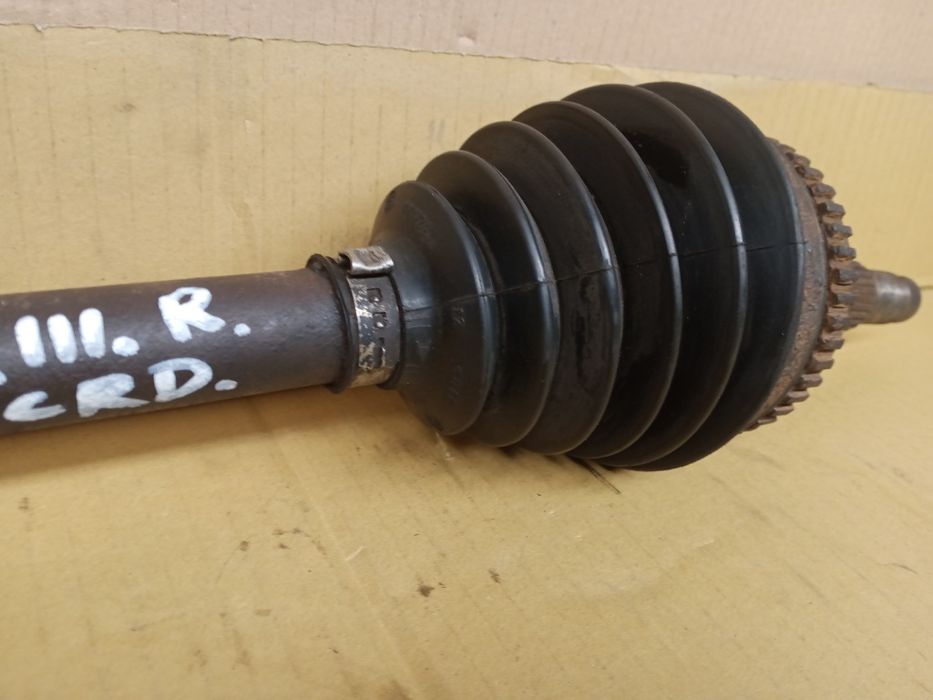 Półoś kompletna PRAWA przeguby Chrysler Voyager III 2.5 CRD 2004 rok