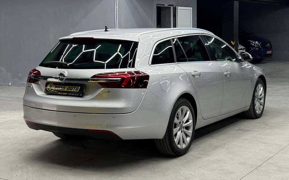 Opel Insignia Sports Tourer 2014