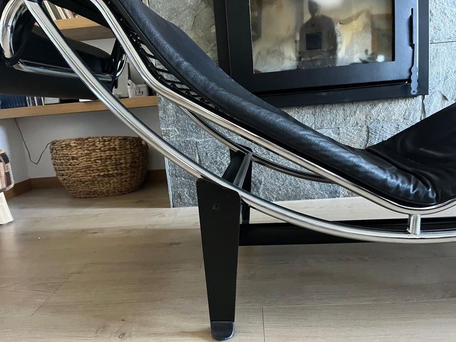 Chaise Loungue LC4 Le Corbusier