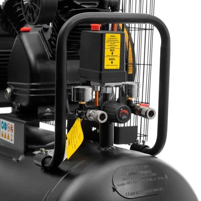 Компресор 100л, 3 кВт, 380 В, 10 aтм, 500 л/хвил. INTERTOOL PT-0013.