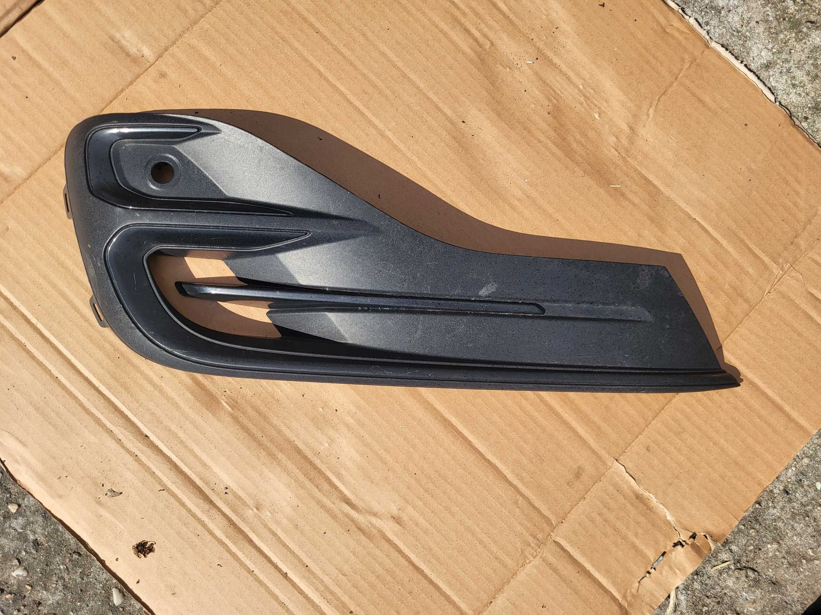 Kratka zderzaka Ford Focus MK4 LIFT PDC prawa TREND // TITANIUM