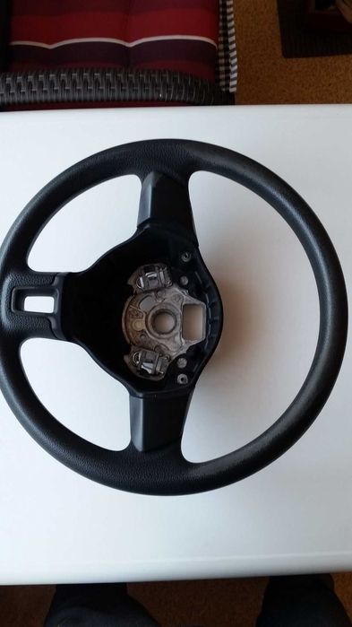 Sprzedam kierownice polo 6R