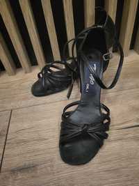 Buty taneczne  czarne kozdra 39