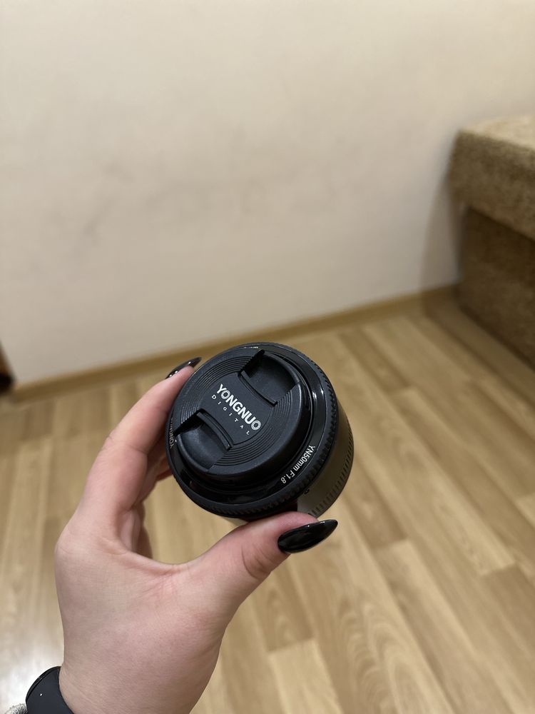 Продам фотоапарат Canon 60d з комплектуючими