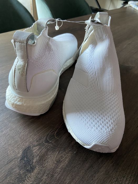 Adidas ultra boost meia brancas 44