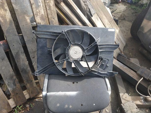 Вентилятор радиатора Опель Вектра ц