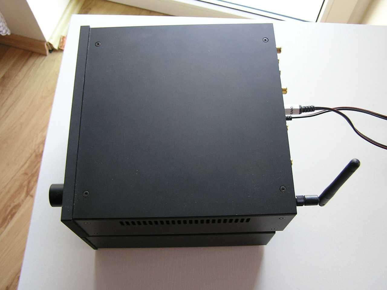 Pro-Ject Stream Box RS + Pro-Ject Power Box MaiA Zasilacz Liniowy