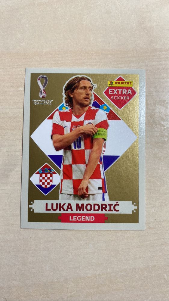 Luka Modrić legend Gold Extra sticker