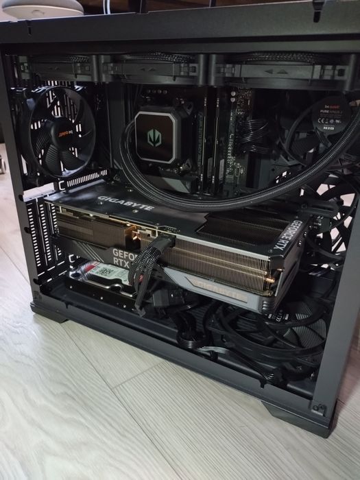 Obudowa Darkflash C305 ATX szkło