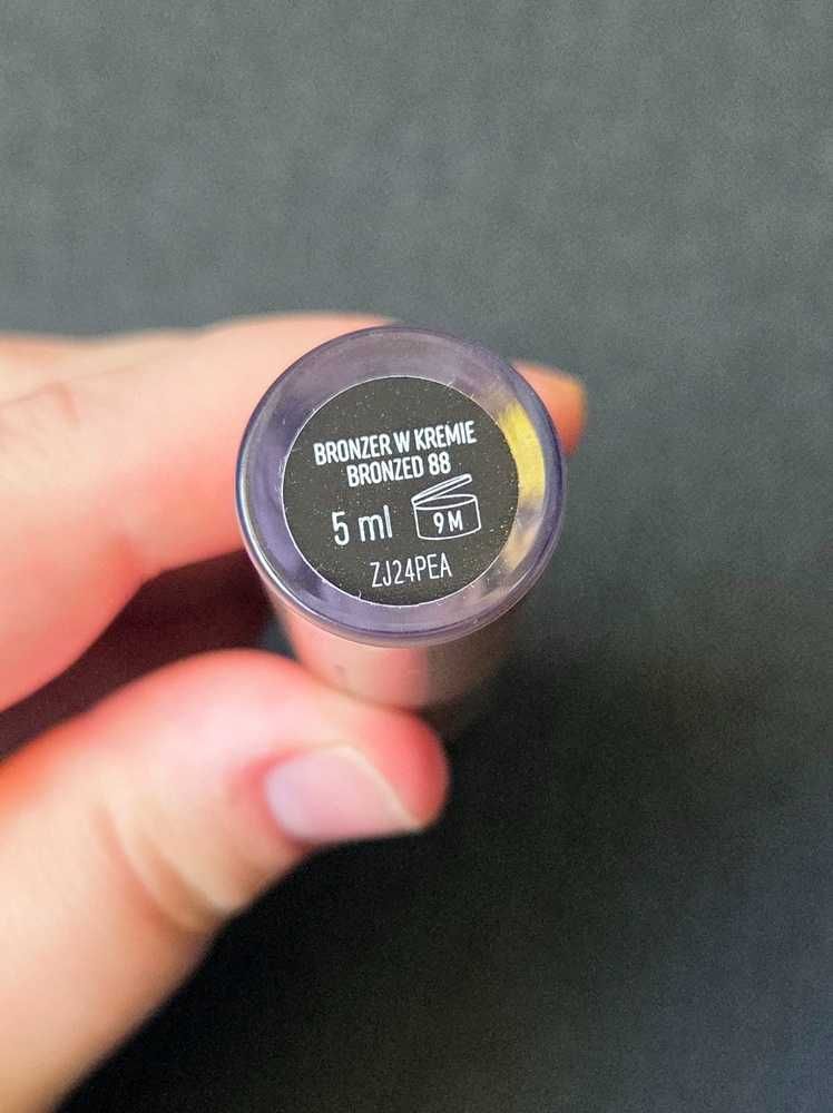 Inglot bronzer w kremie