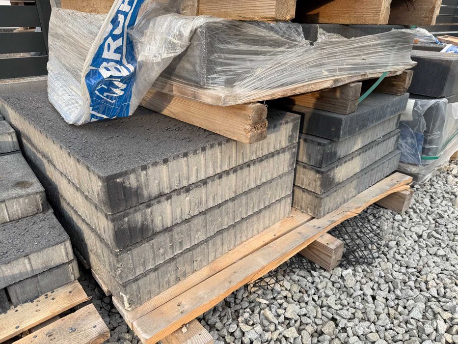 Palisada BRUK-BET NOVATOR GRAFIT 100cm (11,8x18,75x100) NOWA