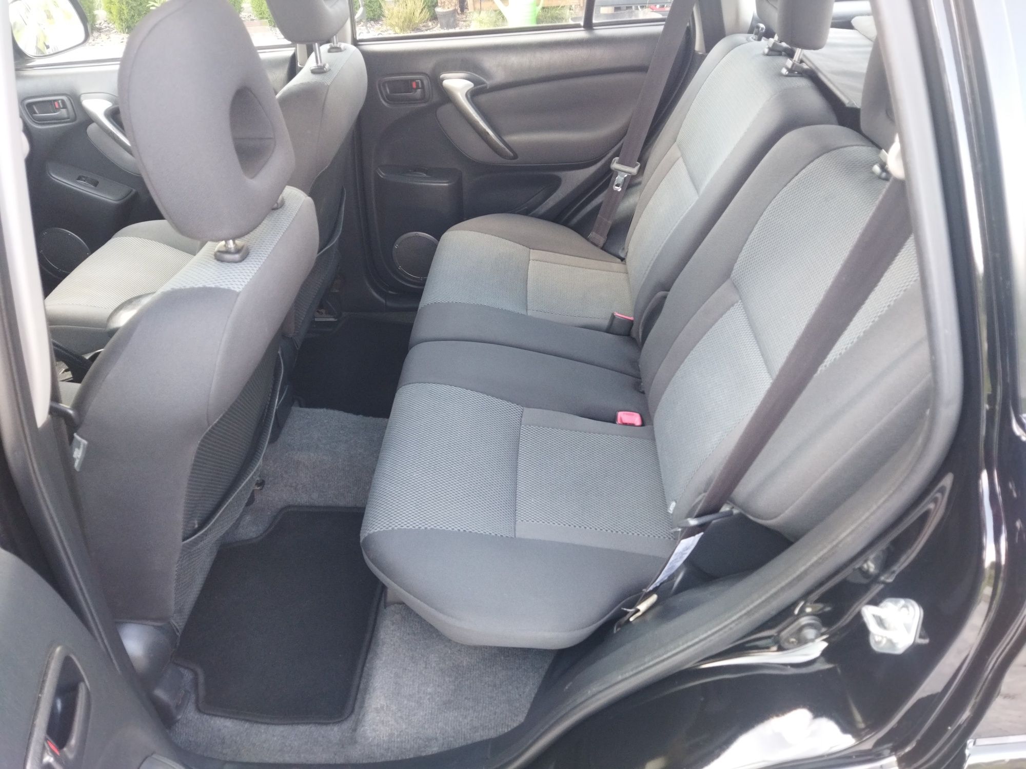 Toyota RAV4 2.0 benzyna właściciel 5 lat