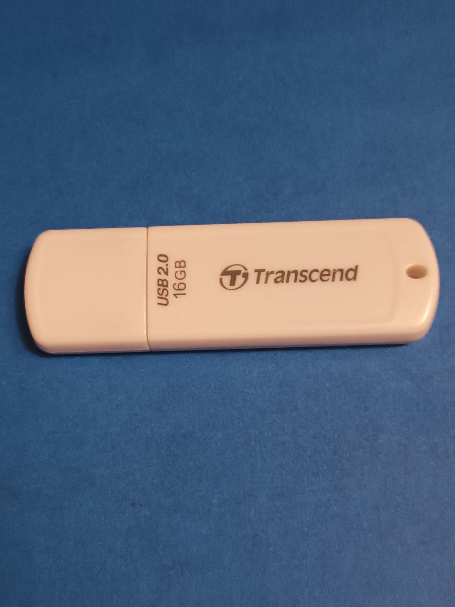 Флешка Transcend 16GB
