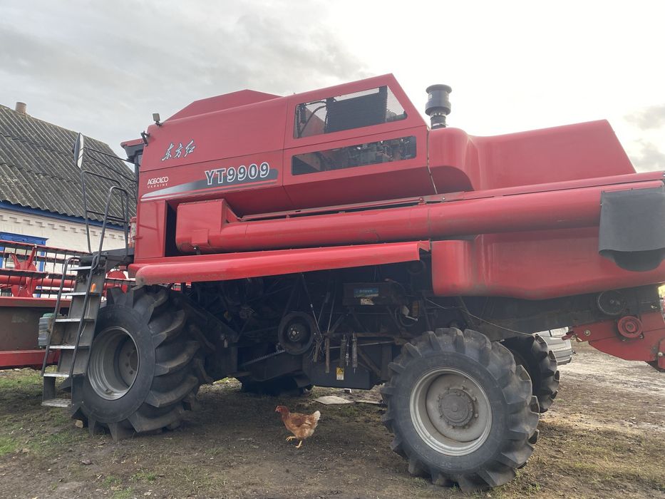 Комбайн YTO 4LZ-9