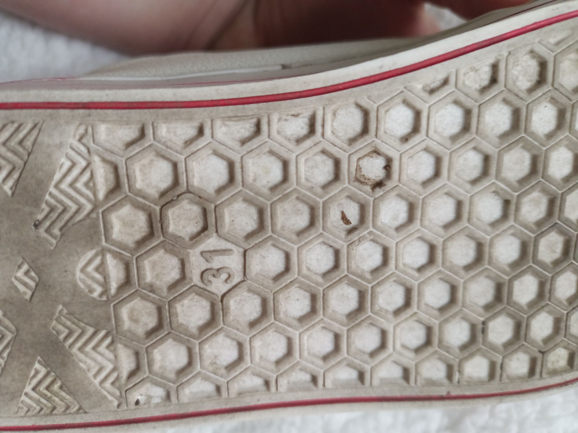 Buty Benetton r.31