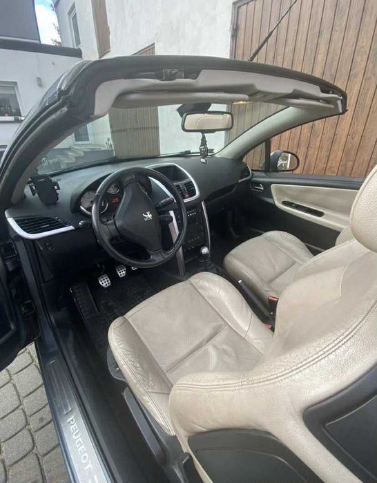 Samochód osobowy Peugeot 207 CC