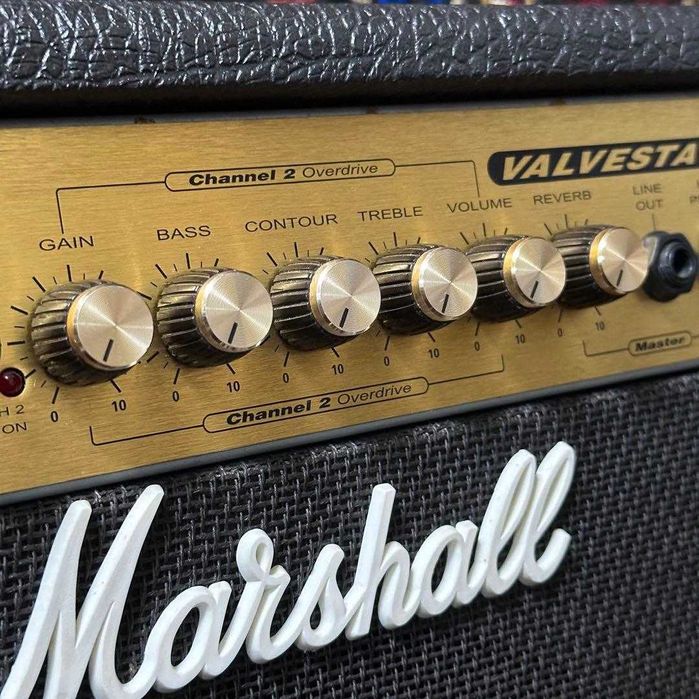 Amplificador (MARSHALL Valvestate Vs30r Uk98) usei com Gibson e Fender
