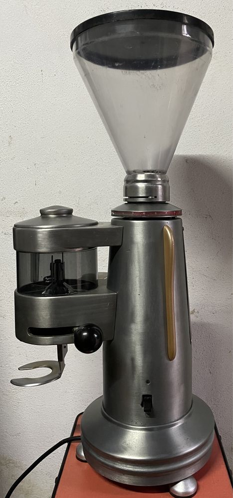Moinho de Café antigo