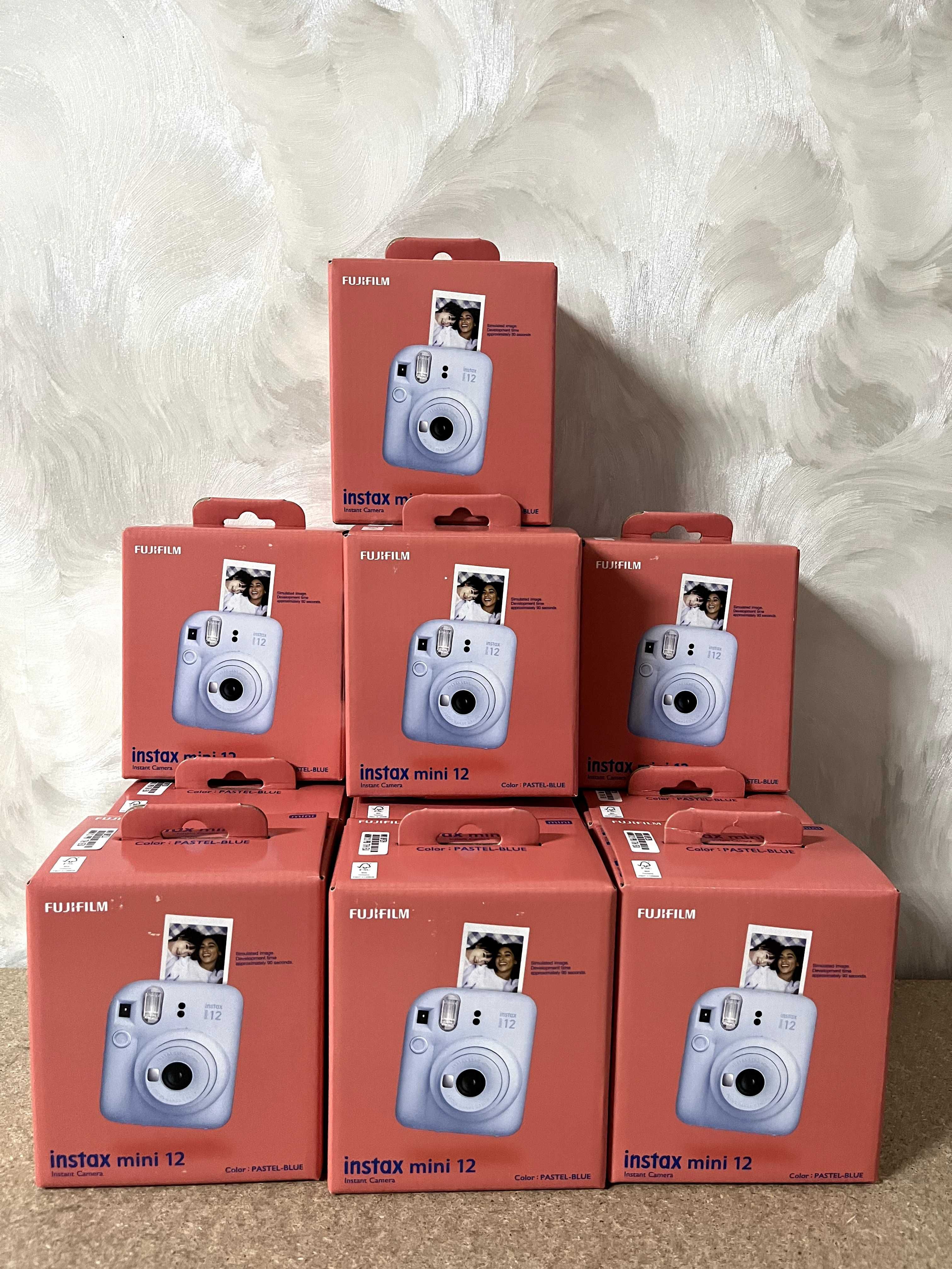 Фотокамери Fujifilm Instax Mini 12, всі кольори, Нові, В наявності!